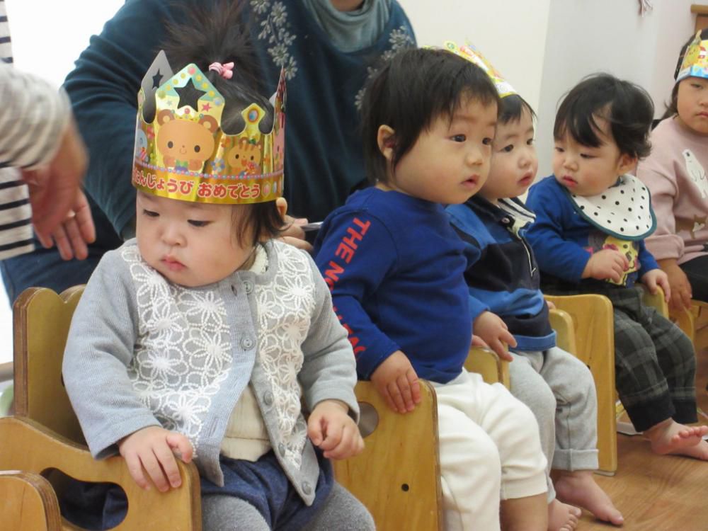 10・11月の誕生会　～乳児組～　パート2