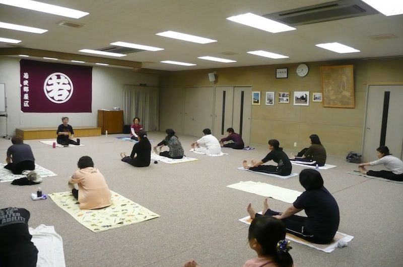 南陽市商工会・3回目のヨガ教室です