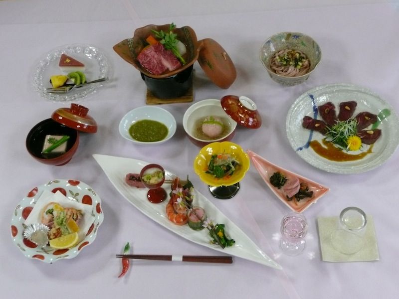 花(さくら)うきたむ料理