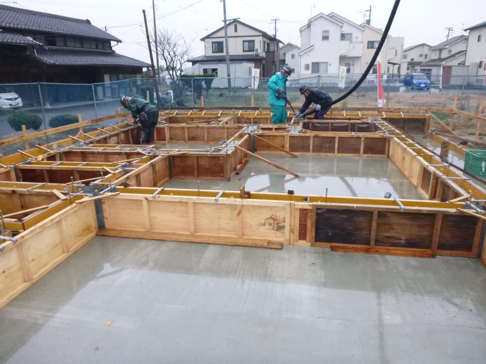 恵み野Nモード基礎工事中！！