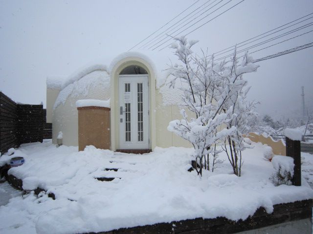 雪の日のご来店ありがとうございます。