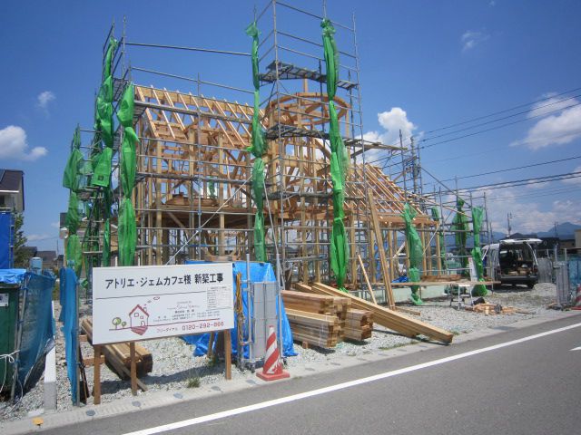 店舗着工中！