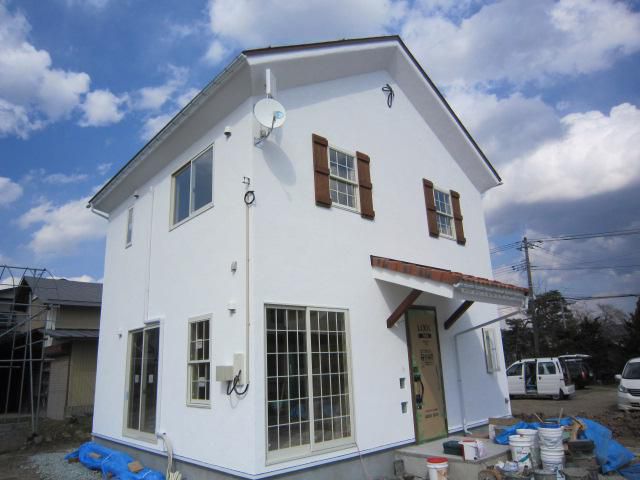 「私のしろい家」内覧会。4月29日（祝）開催します。