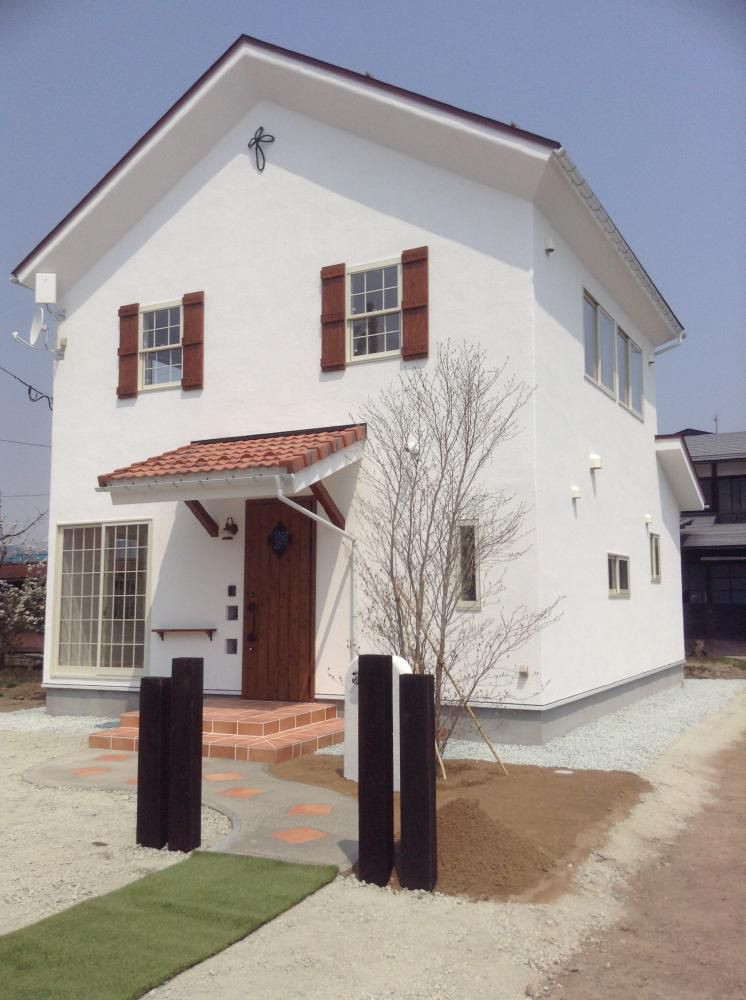 『私のしろい家』溝延　完成内覧会です。しっくいの空気感を体感ください。！！