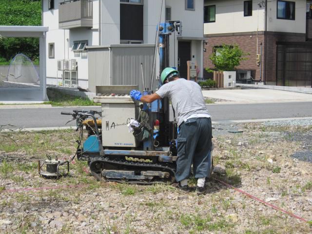 「私のしろい家」みはらしⅡ。地盤調査ＯＫでした。