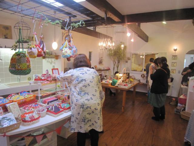 第二回「てづくりマーケット７iro」開催します。会場は西建　展示場。