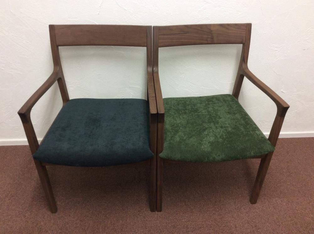 「私のしろい家」展示場打ち合わせルームに新しい椅子が入りました！