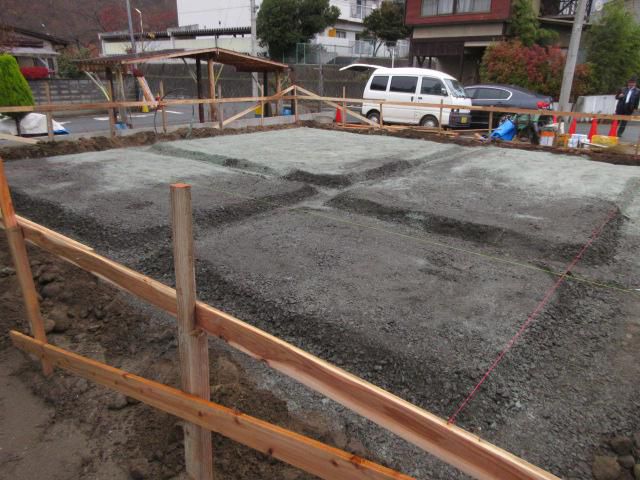 「私のしろい家」小白川。基礎工事着工です！！