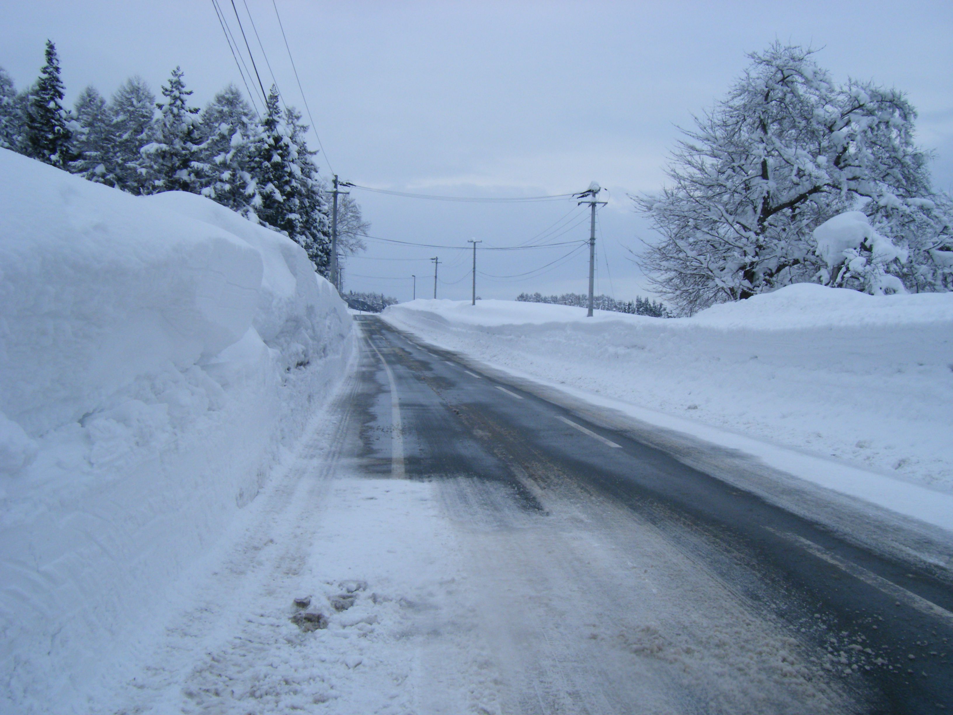 雪の壁です尾花沢市