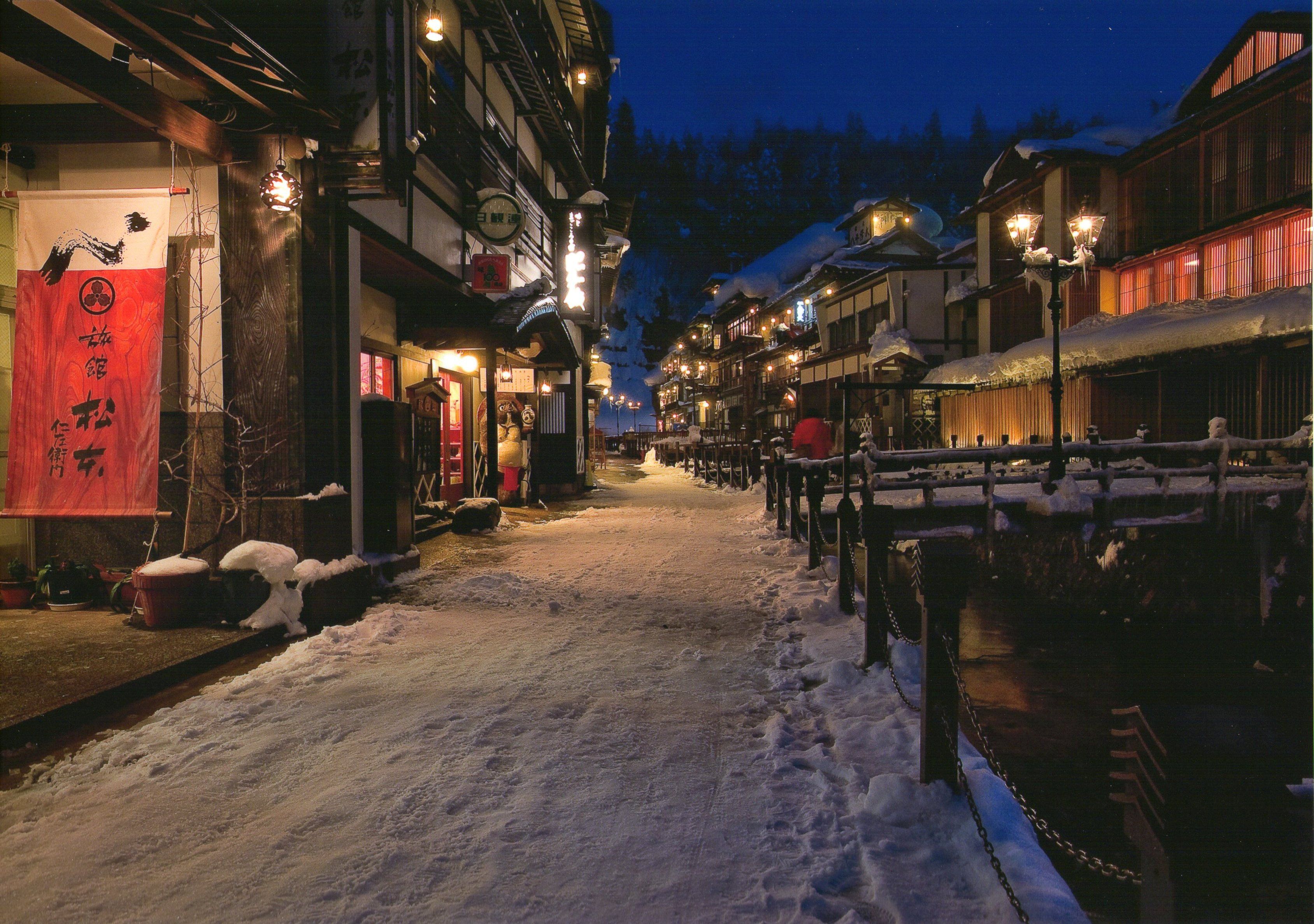 銀山温泉雪景色