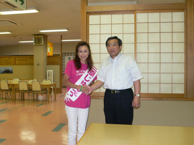 政治家来県続々