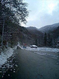 今日の新高湯温泉道路状況