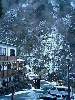 ワンポイント定点画像（雪、とけてきたぁ～）