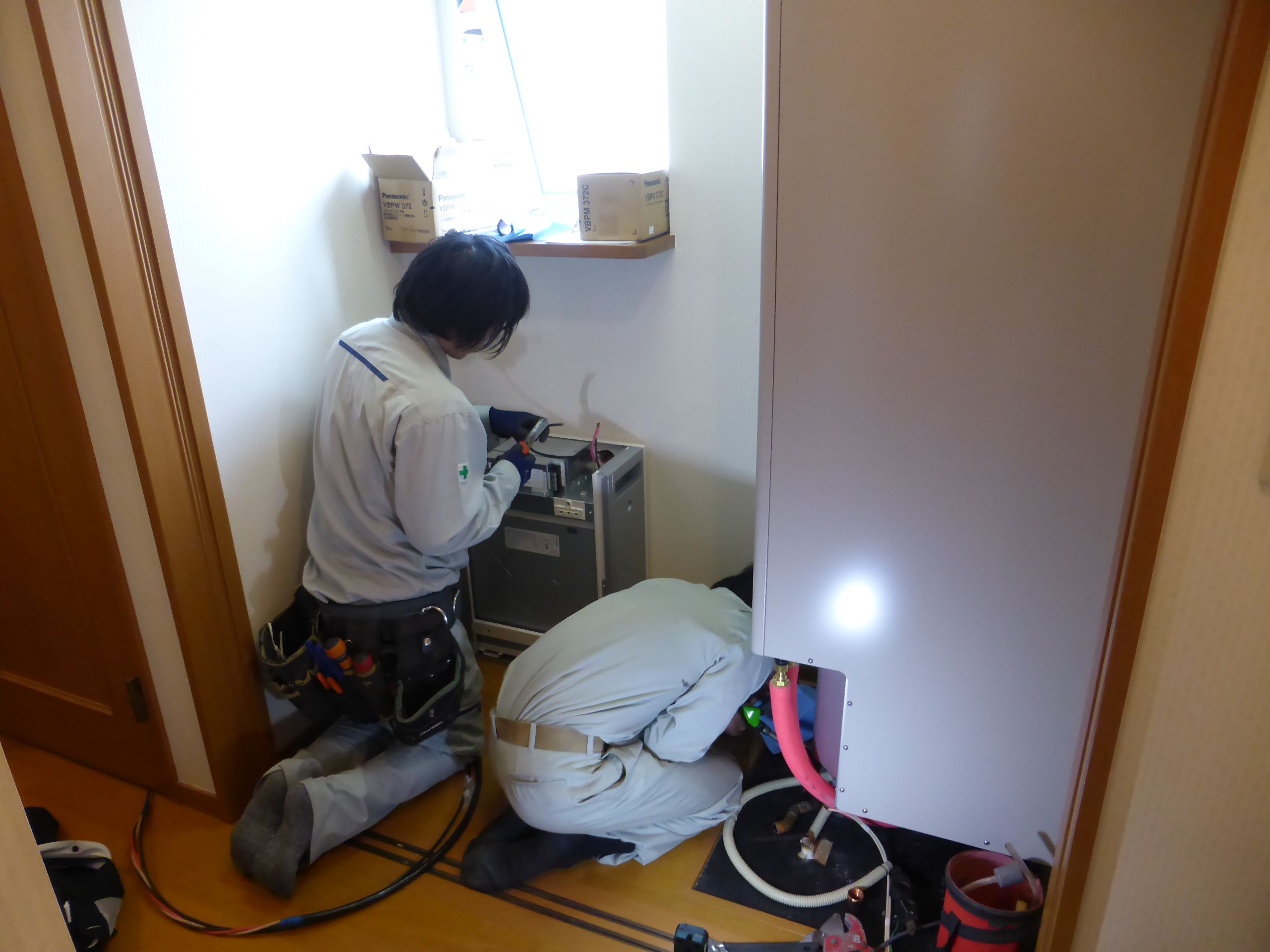 蓄電池とエコキュート