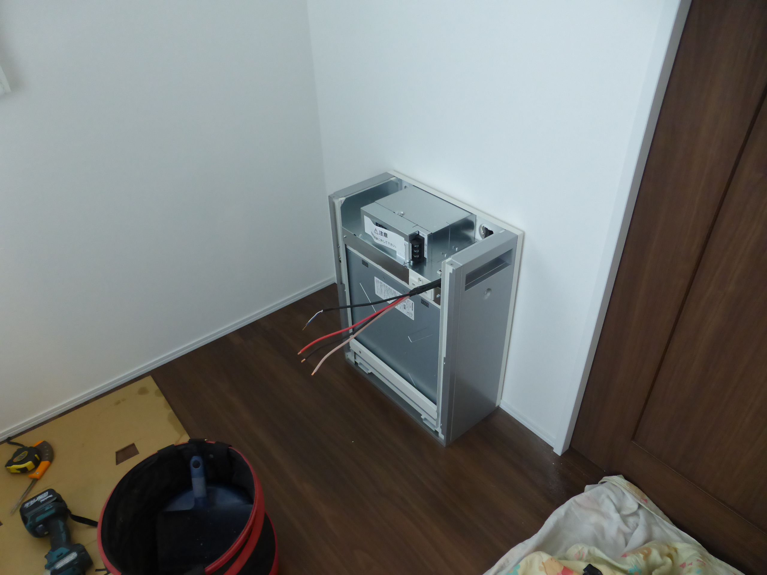 太陽光と蓄電池