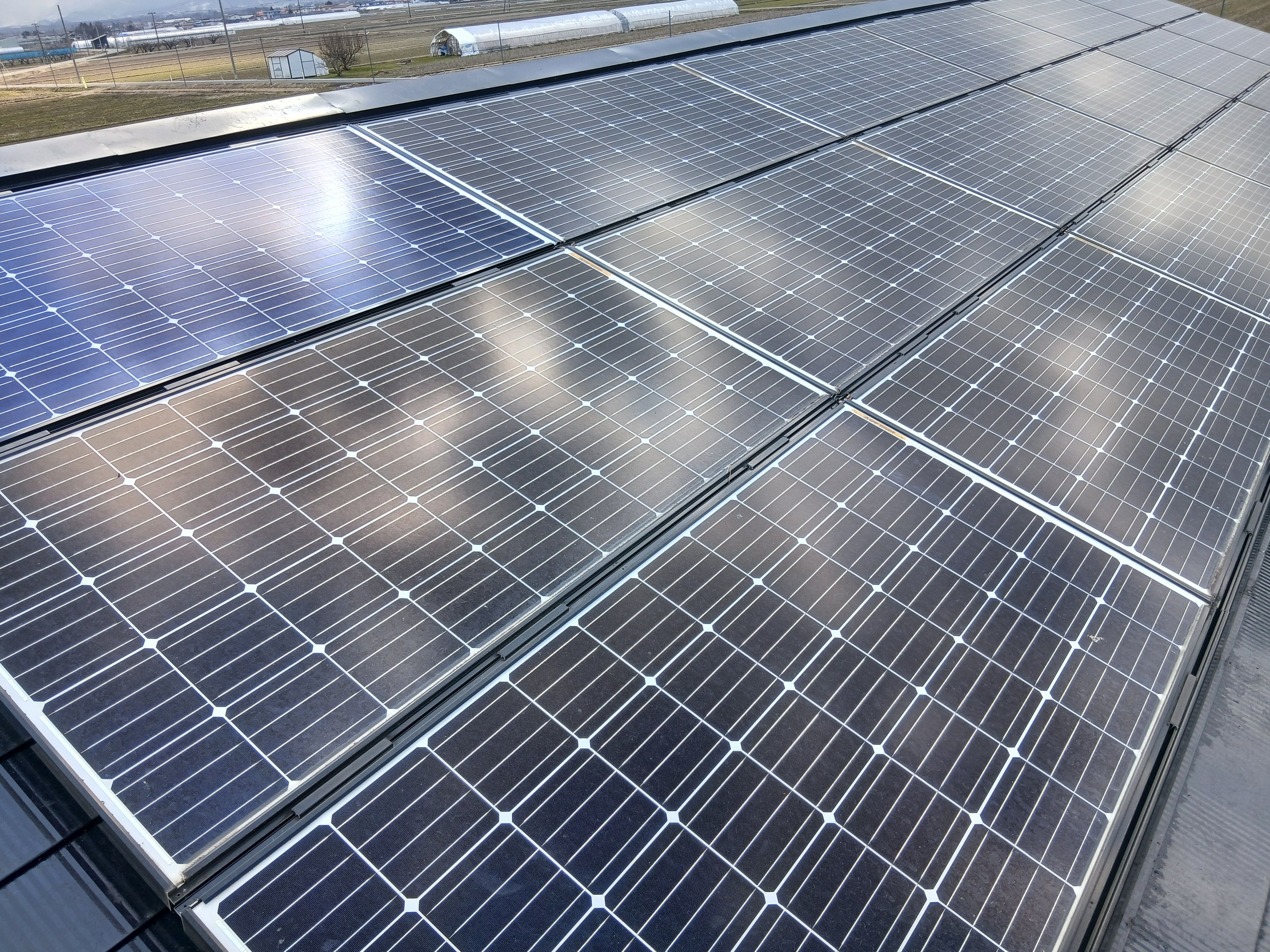 雪害破損パネル交換工事！