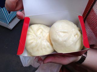 大阪のおみやげ「豚まん」
