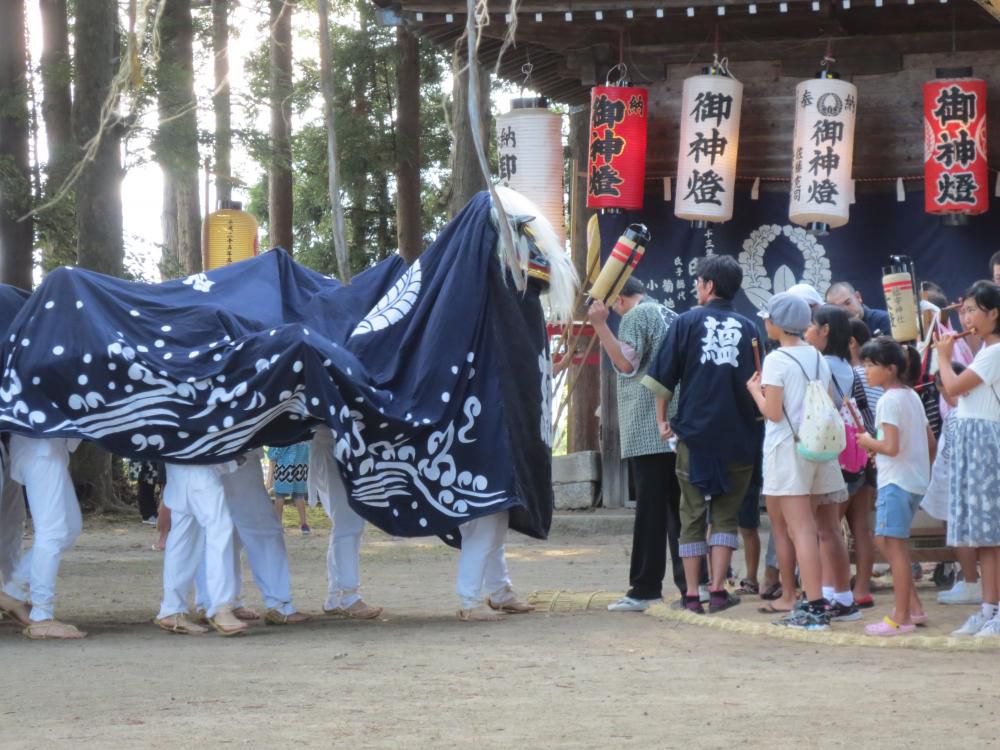 うんなん神社のお獅子