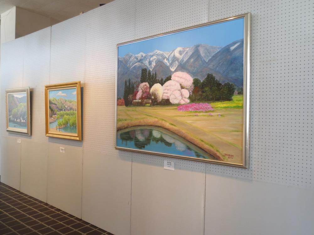 春の絵画展開催中♪
