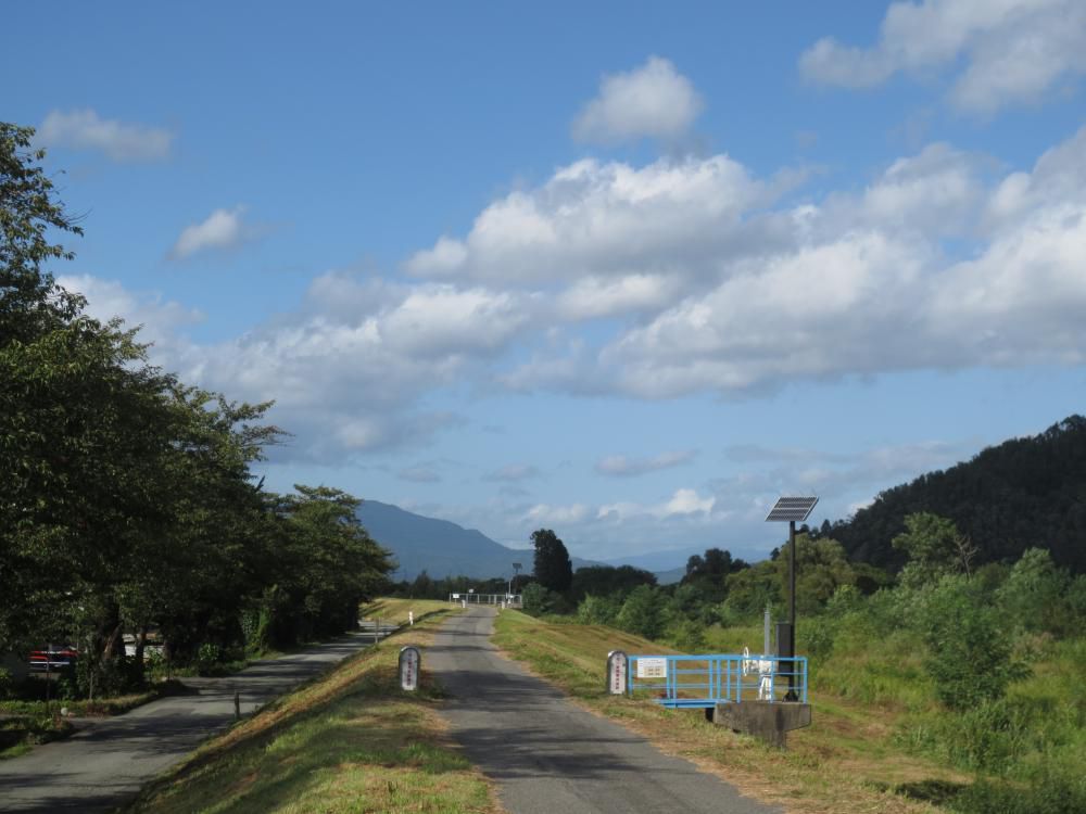 台風一過の青空