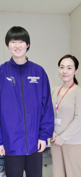 おらんだ専科情報紹介｜バスケットボール選手・ 越津 真理奈さん