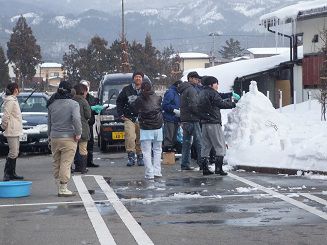 ’１３　成田駅前「雪灯り回廊祭り」⑤　