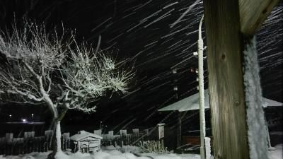 停車場憧憬　吹雪の中で