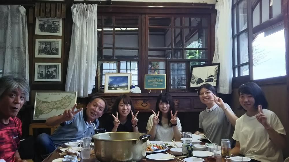 今日は相模女子大生と呑んでます