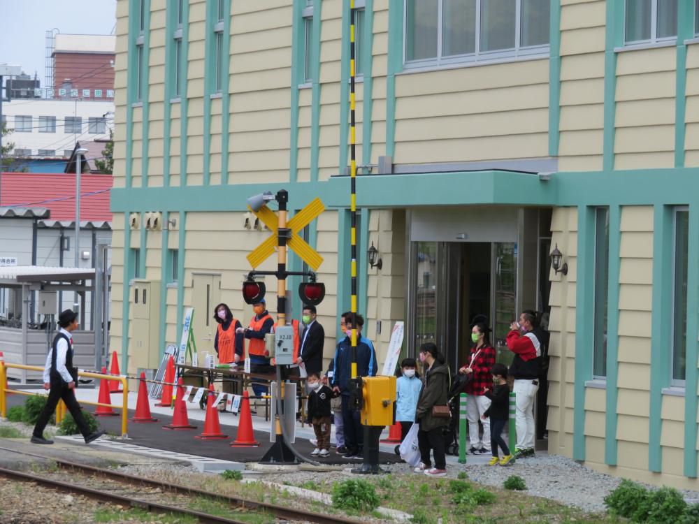 新長井駅、開業！