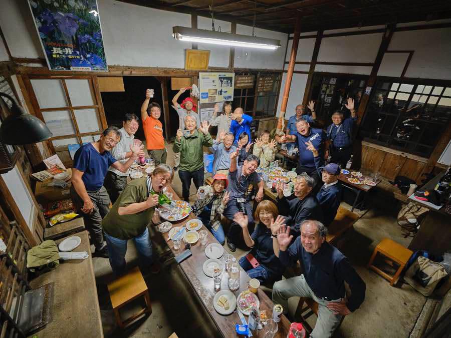 木造駅舎『絆』展　　駅舎を愛する人々と共に
