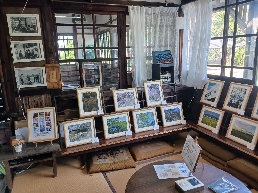 鉄道写真展「山形四季」は明日、最終日
