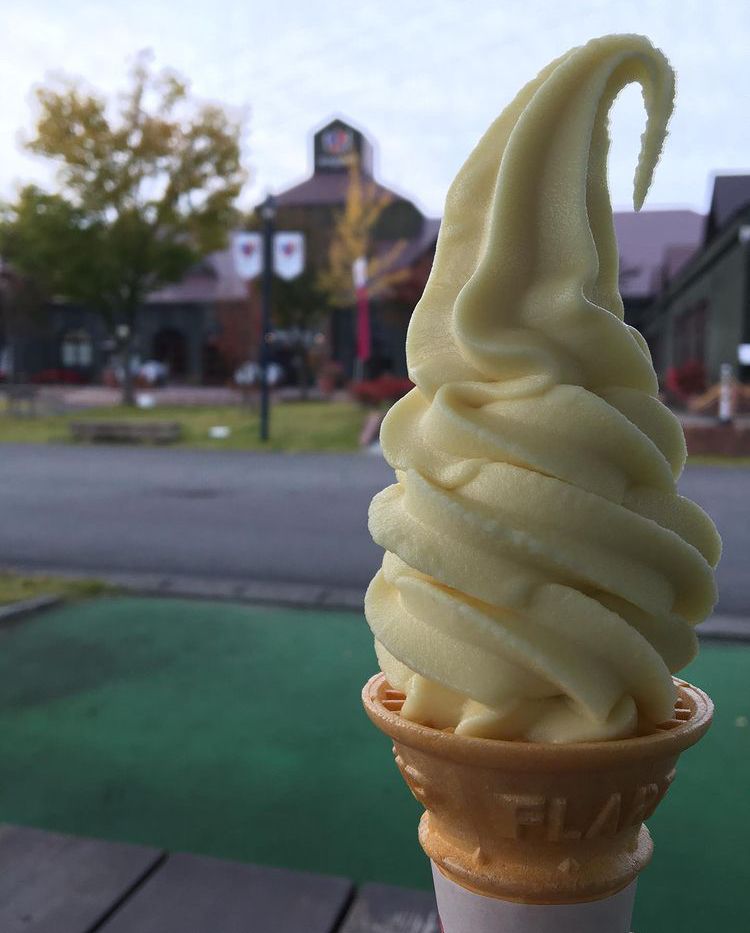 はい！小田部商店です！ソフトクリームうますぎ！ラフランス味たまらん