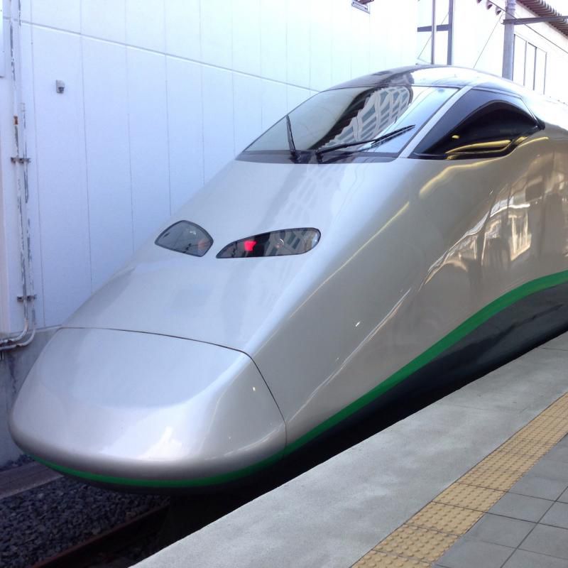 秋休みはつばさで
