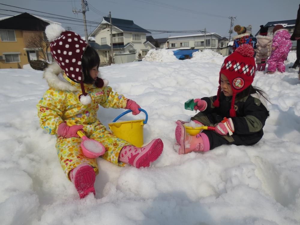 楽しい！　雪あそび