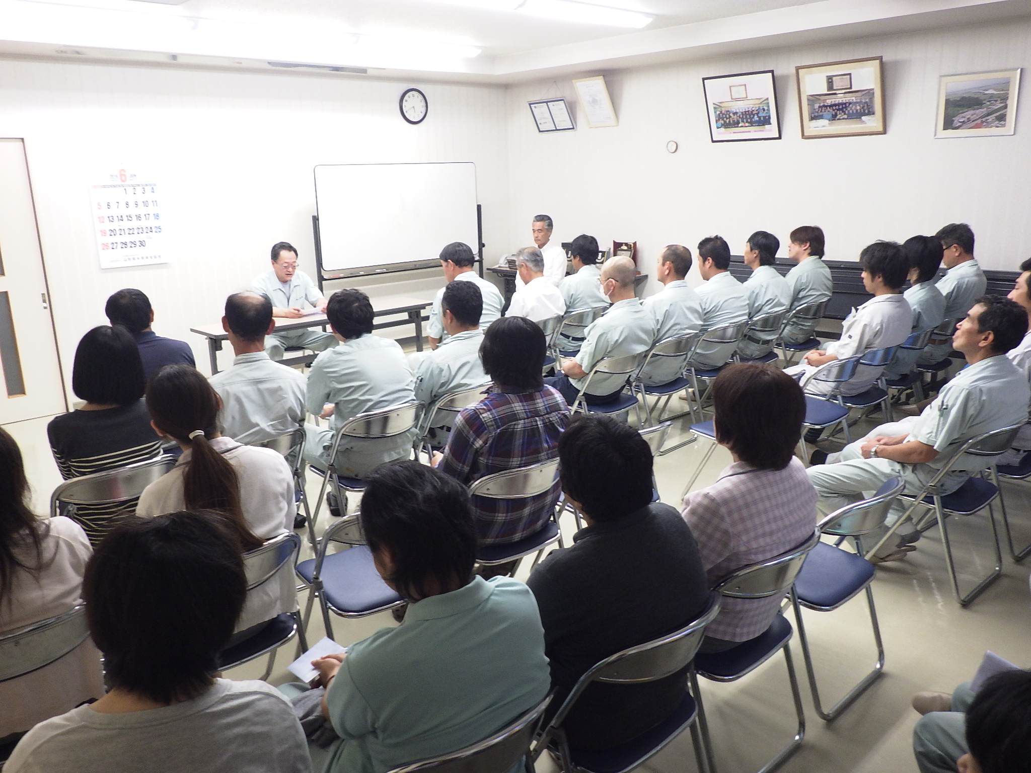 社内教育（熱中症対策）を実施しました。