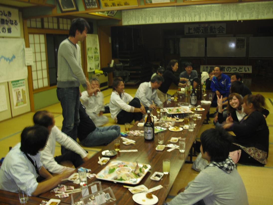 戦い済んでの反省会（上郷チームの場合）