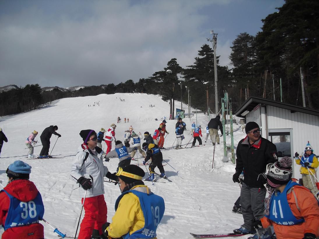 白山森での最後のスキー授業
