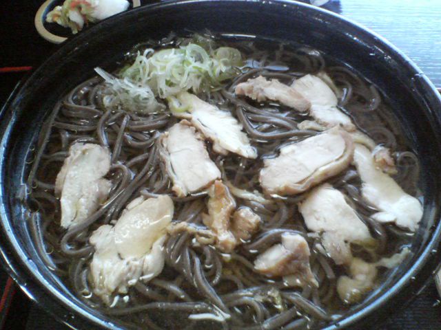 【一休庵】冷たい肉そば
