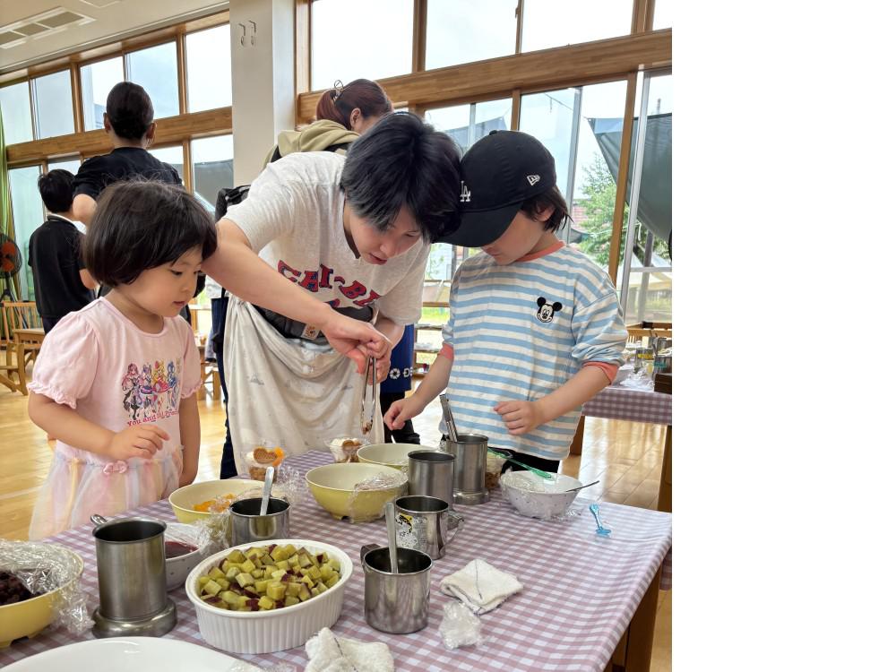 2026.9.12 アイスクリームパフェ&園庭開放 子育てサロンを開催しました。