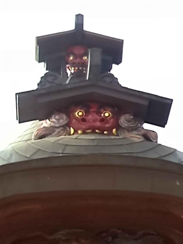 鬼面獅噛み