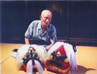 獅子彫り師　渡部　亨氏