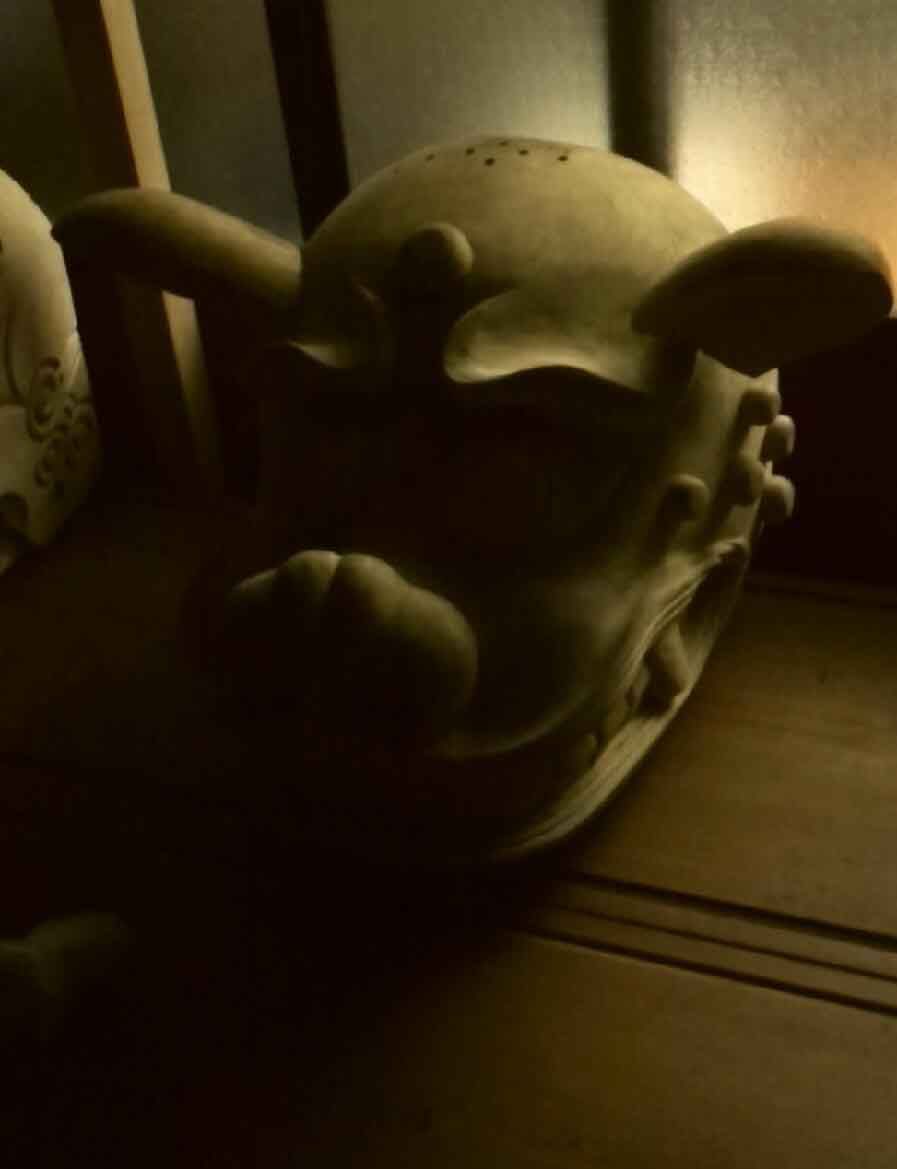 暗闇逆光