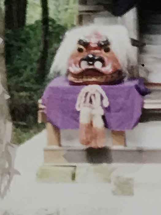 東大塚は羽山神社の獅子頭