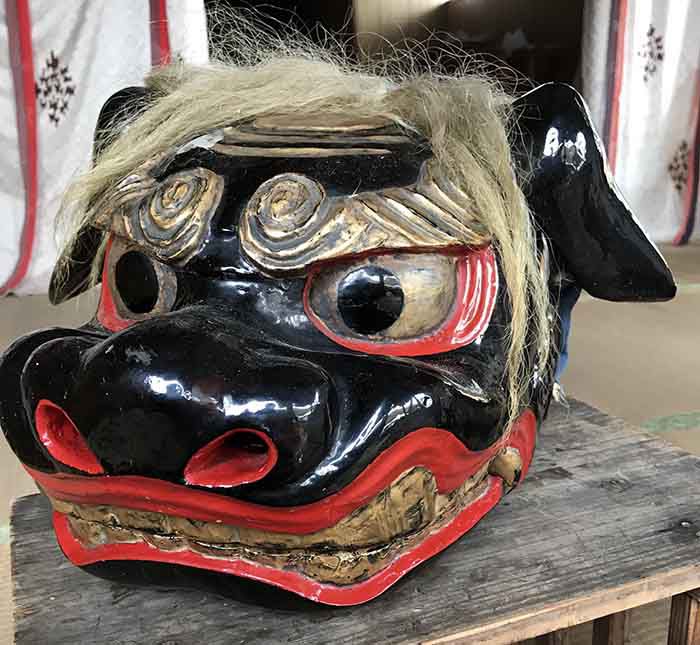 高山三島神社の獅子頭