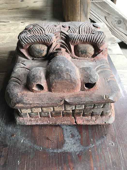 鮎貝八幡の古獅子