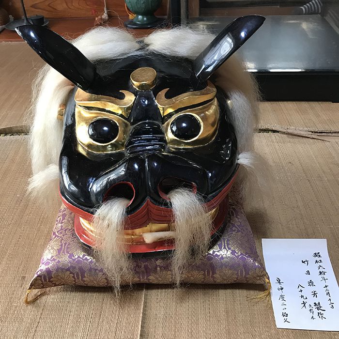 安仲家の獅子頭取材