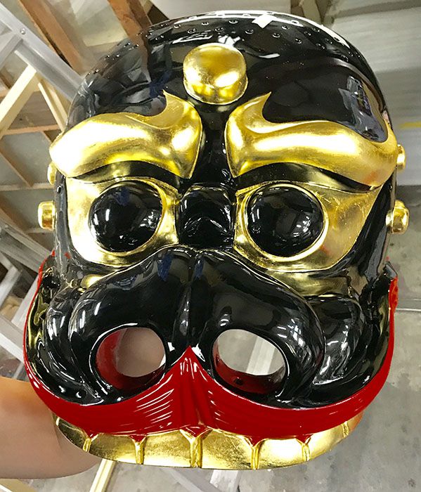 金箔仕上げ