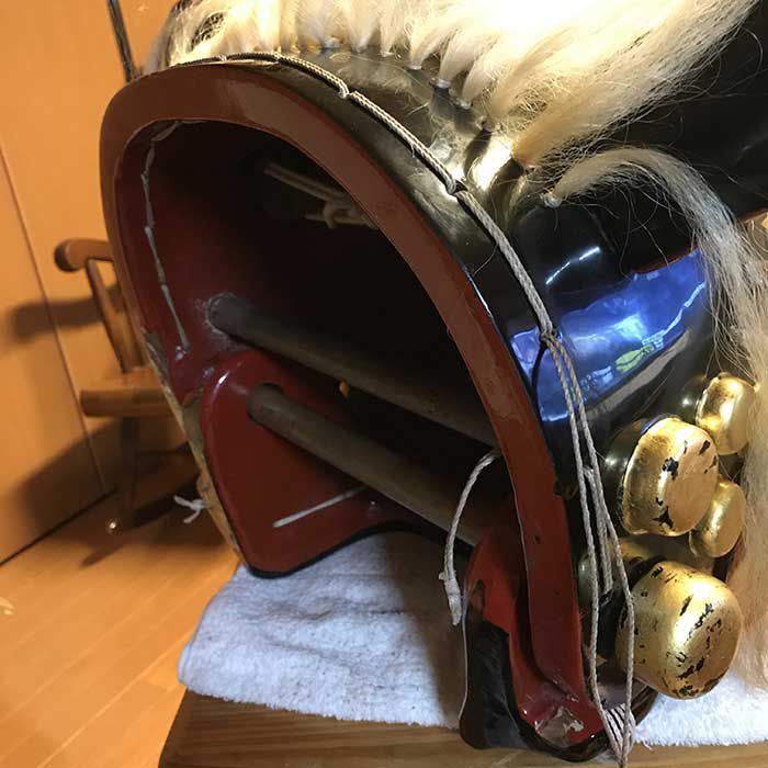 獅子頭へ紐取り付け