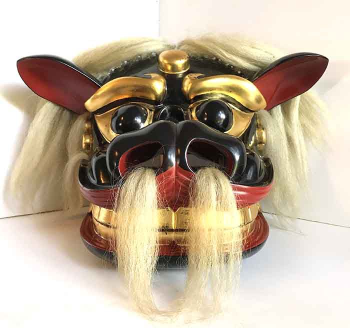 渡部 亨氏作の獅子頭