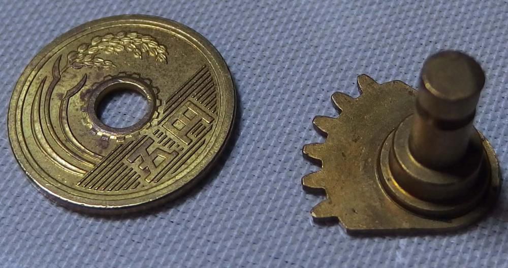 切削とプレスの複合製品